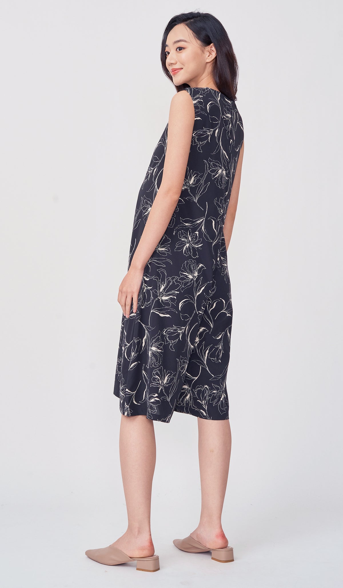 ELISE FLORAL NURSING JUMPSUIT BLACK