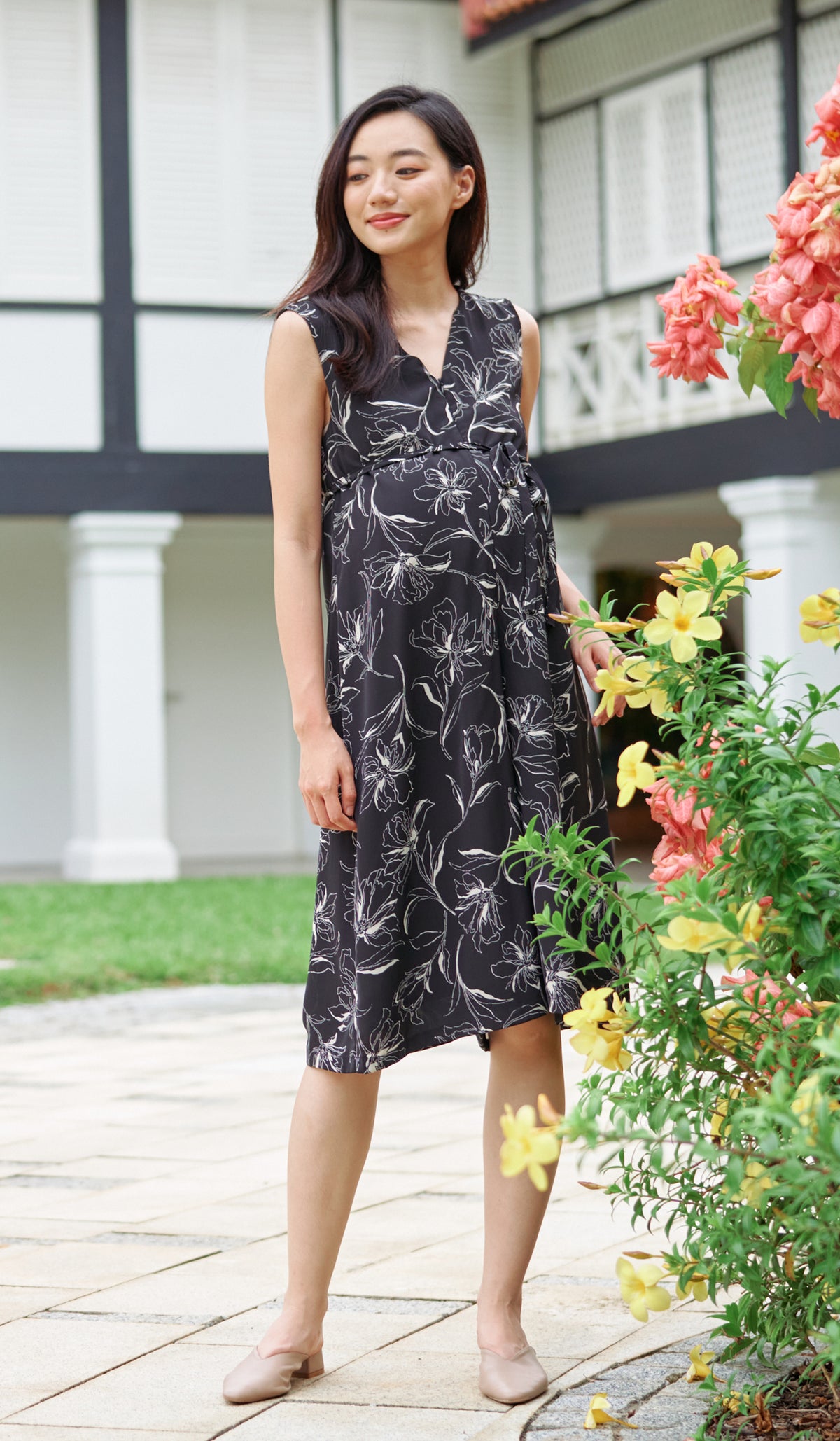 ELISE FLORAL NURSING JUMPSUIT BLACK