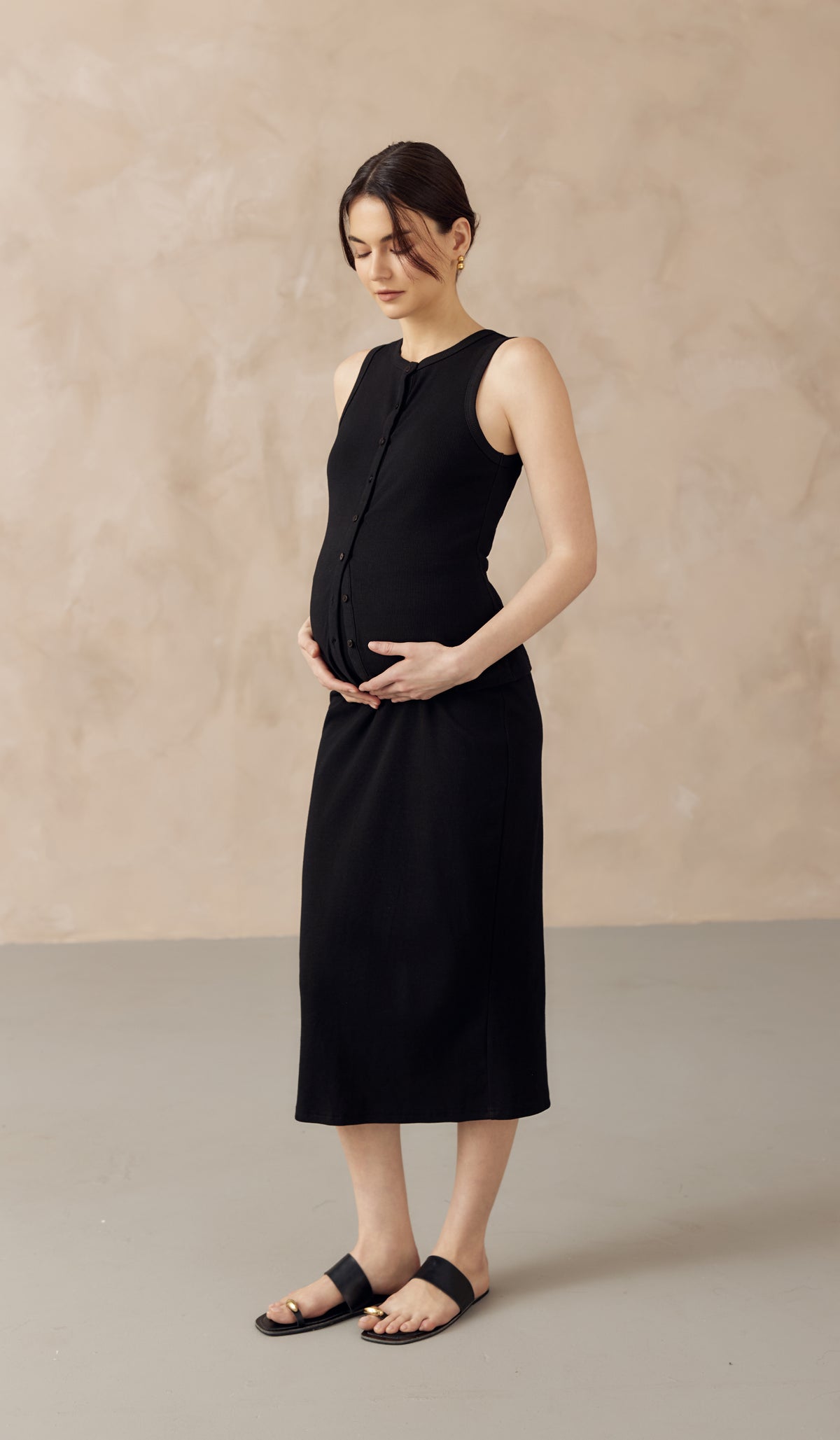 CLARESSA BUTTONDOWN RIBBED KNIT TANK TOP BLACK