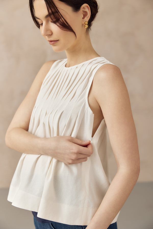 SHILLA LINEN PLEATED TOP WHITE