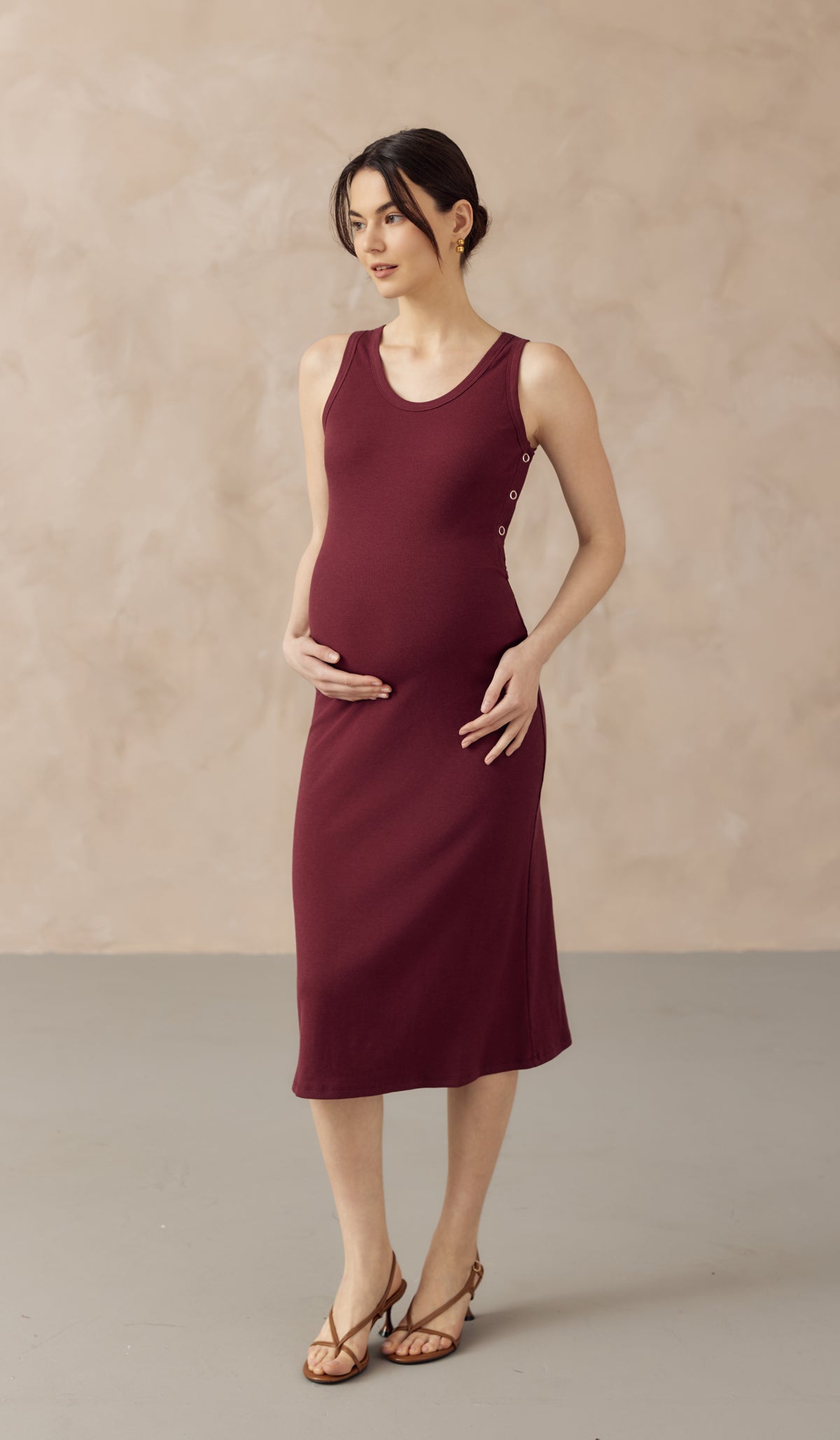 ADELIA RIBBED KNIT NURSING MIDI DRESS WINE RED