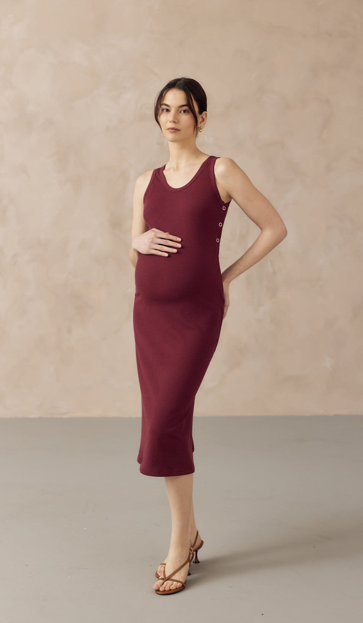 ADELIA RIBBED KNIT NURSING MIDI DRESS WINE RED