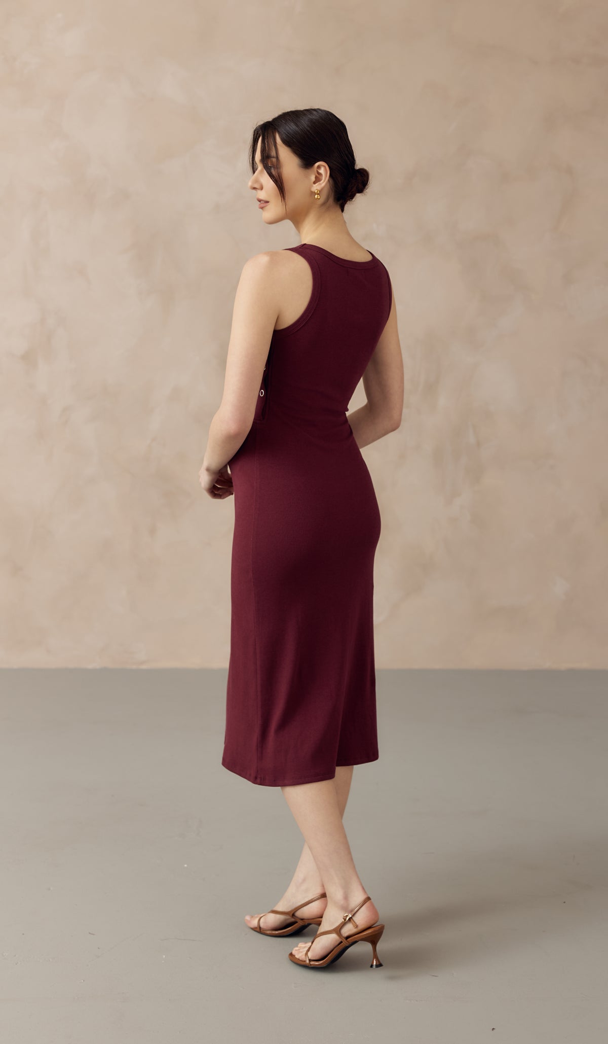 ADELIA RIBBED KNIT NURSING MIDI DRESS WINE RED