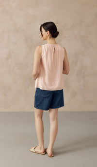 ALLANA RUCHED LINEN TOP LIGHT PINK