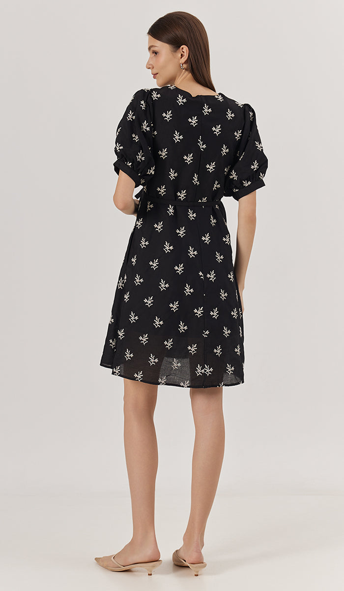 NAMI EMBROIDERY NURSING DRESS BLACK