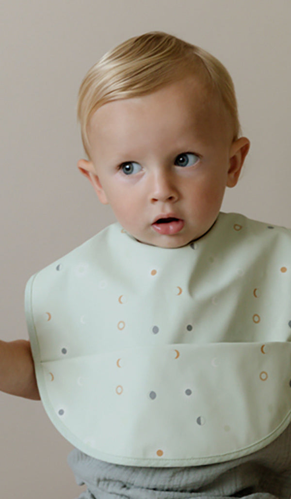 SNUGGLE HUNNY BIB WATERPROOF